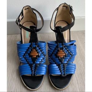 Plume By Faryl Robin Target Tstrap Woven Sandals 8